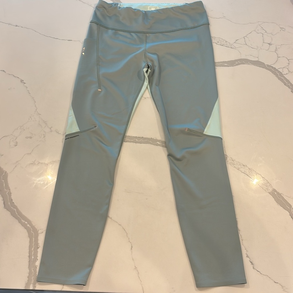 On Cloud 7/8 Run On Clouds Performance Tights